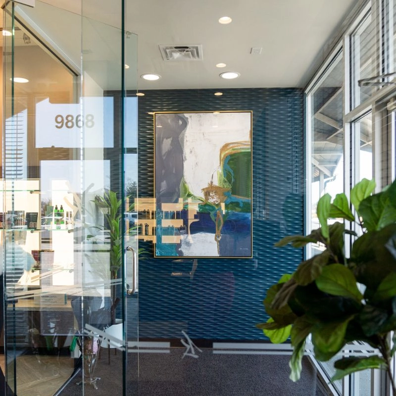 Main Entrance Powell Salon